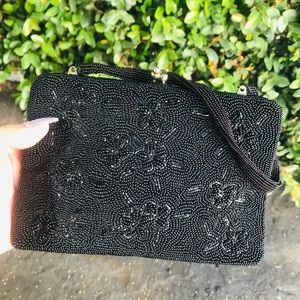 🌷Beaded vintage handbag